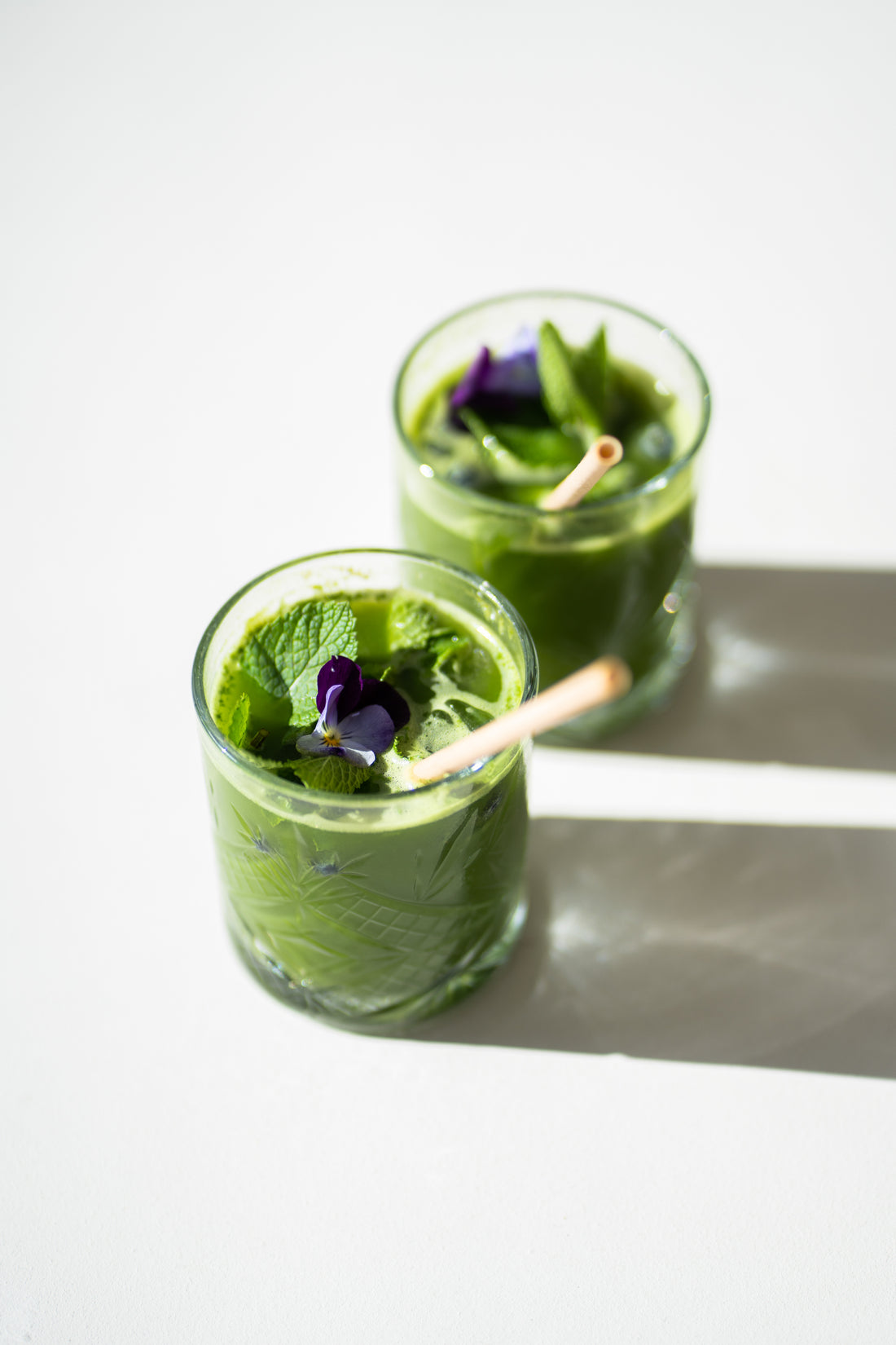 Matcha kan je verschillende gezondheidsvoordelen uithalen. Matcha poeder is gezond. Matcha cocktails kan je ook maken